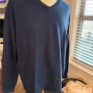 J. Crew Men's Navy V-Neck Sweater
